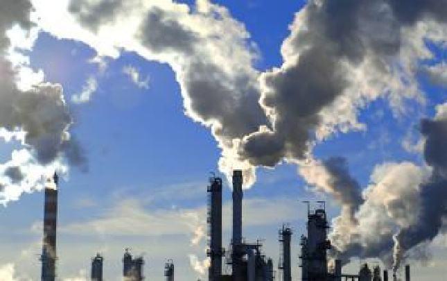 严厉查处露天焚烧秸秆、垃圾等行为