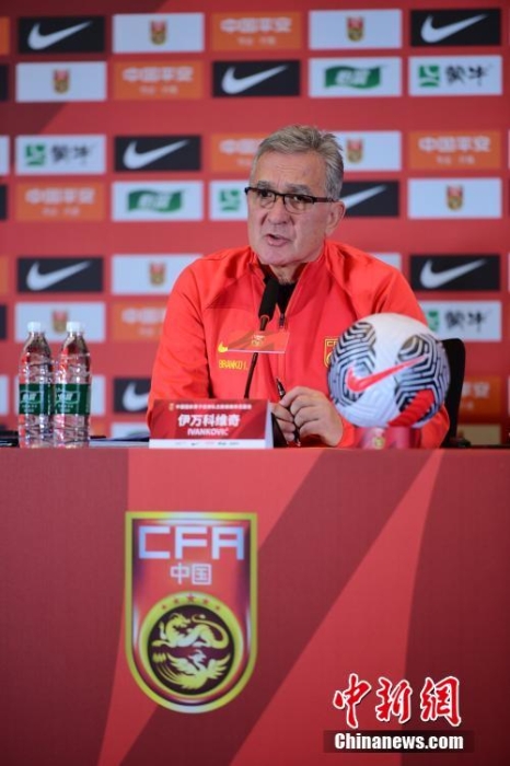 伊万科维奇上任后：球员持续进步，具备信心迎