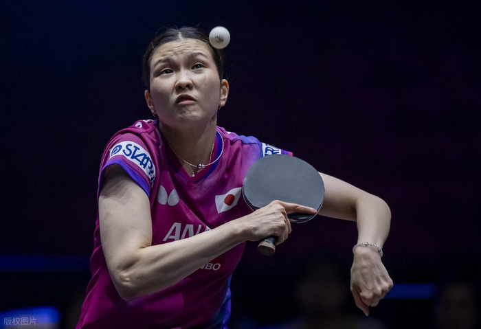 王曼昱力克日本削球手晋级四强 外协冲击下中国