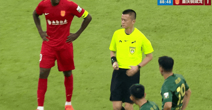 升班马重庆铜梁龙客场力克浙江队 成为新赛季最